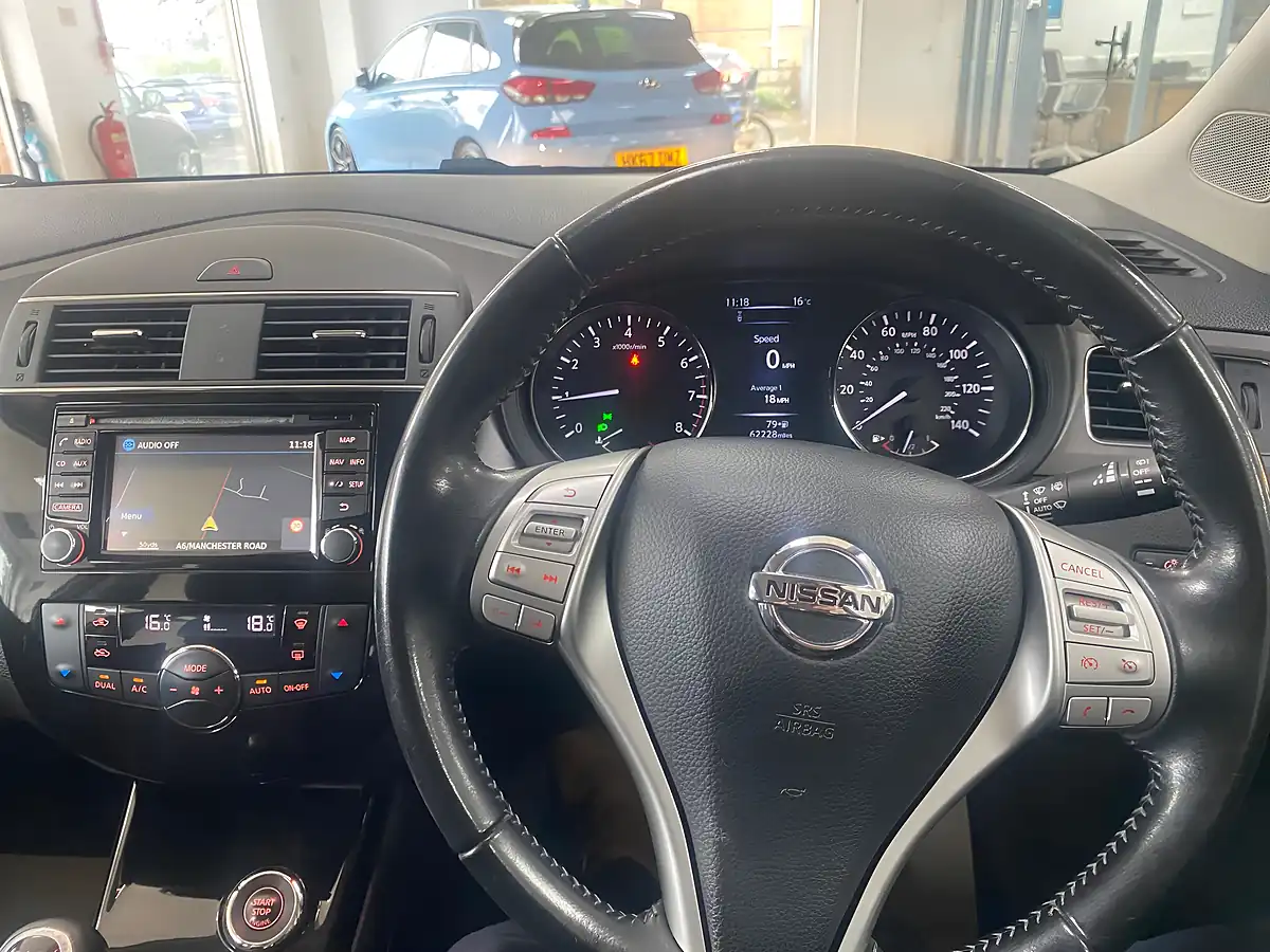 Used 2016 Nissan Pulsar Acenta Grey - Interior and Exterior details 9