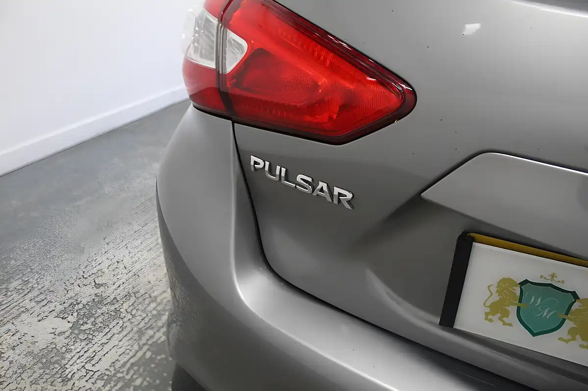 Used 2016 Nissan Pulsar N-Connecta Grey - Interior and Exterior details 11