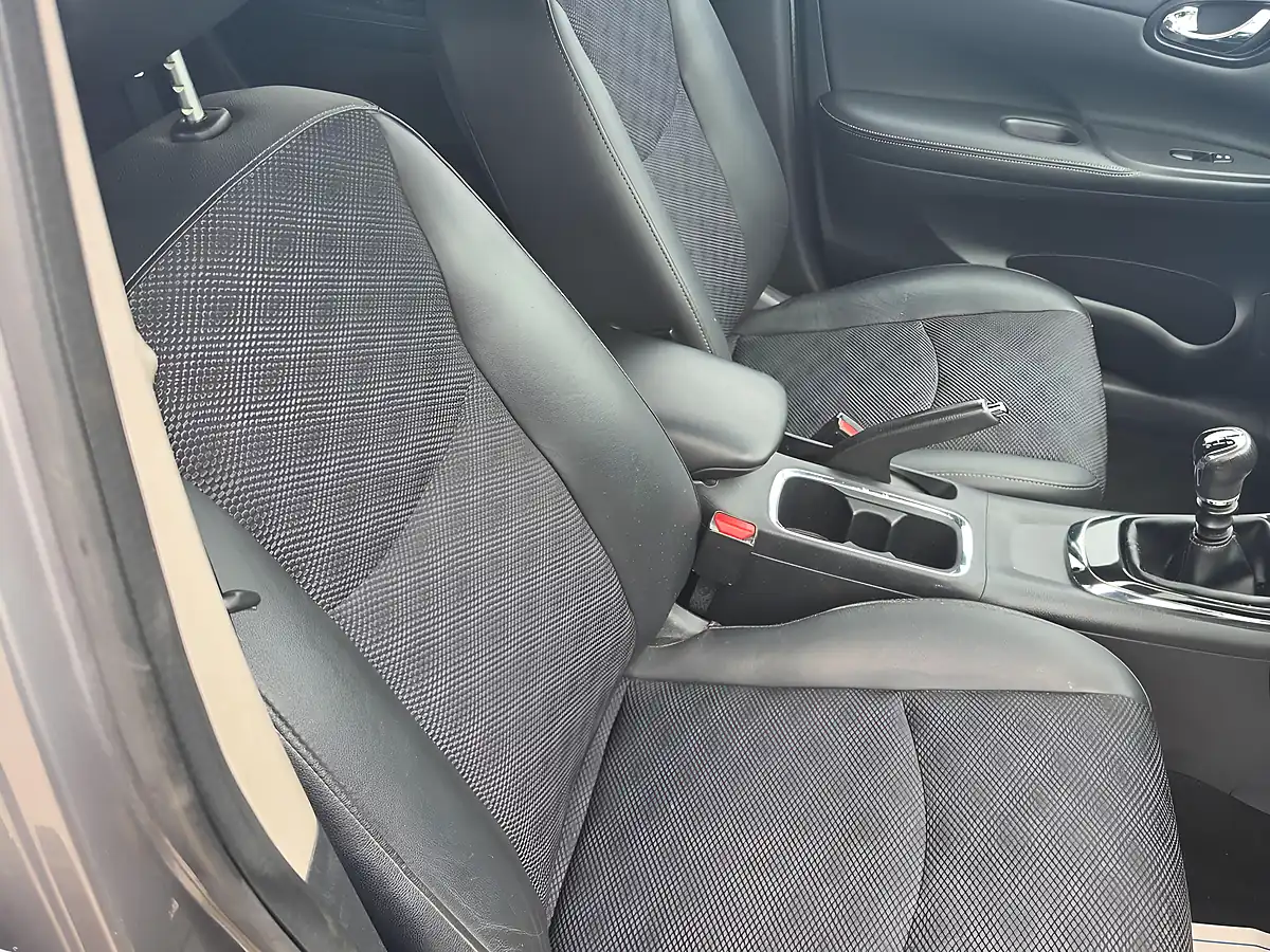 Used 2016 Nissan Pulsar N-Connecta Grey - Interior and Exterior details 12
