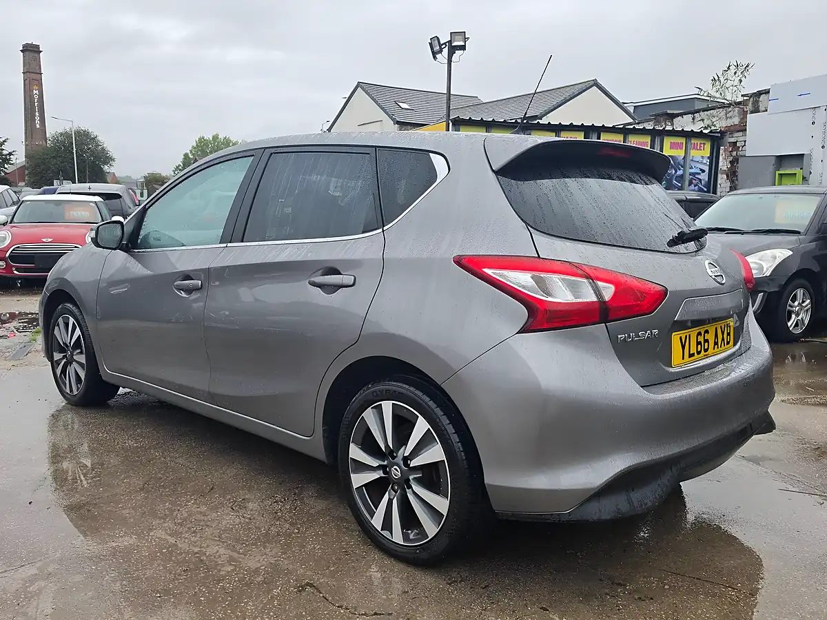 Used 2016 Nissan Pulsar N-Connecta Grey - Interior and Exterior details 5