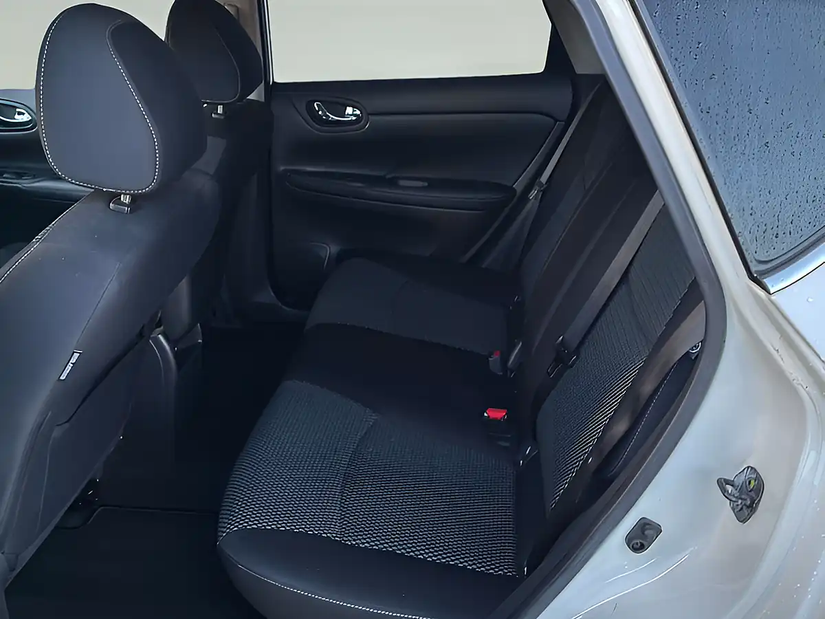 Used 2016 Nissan Pulsar N-Tec White - Interior and Exterior details 7