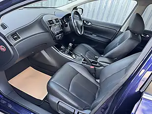 Used 2016 Nissan Pulsar Tekna Blue - Interior and Exterior details 11