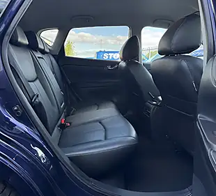 Used 2016 Nissan Pulsar Tekna Blue - Interior and Exterior details 13