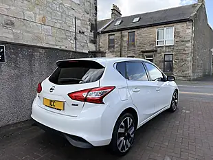 Used 2016 Nissan Pulsar Tekna White - Interior and Exterior details 13