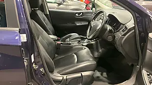 Used 2016 Nissan Pulsar Tekna Xtron Azure Blue - Interior and Exterior details 12