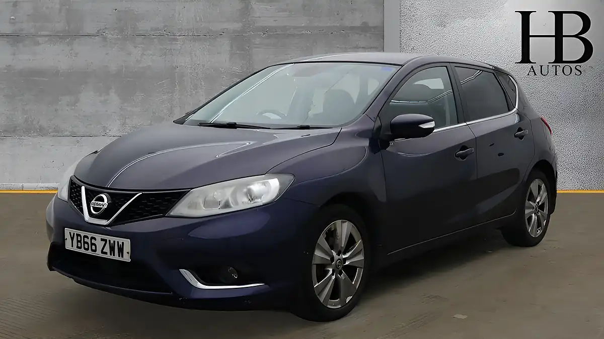 Used 2016 Nissan Pulsar Tekna Xtron Azure Blue - Interior and Exterior details 2