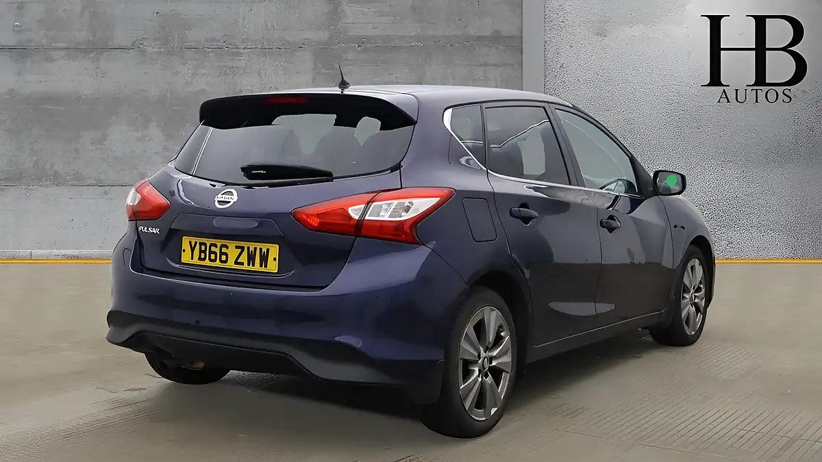 Used 2016 Nissan Pulsar Tekna Xtron Azure Blue - Interior and Exterior details 5