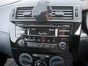 Used 2016 Nissan Pulsar Visia Flame Red - Interior and Exterior details 15