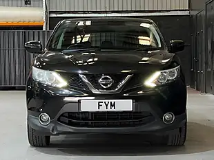Used 2016 Nissan Qashqai Acenta Black - Interior and Exterior details 5