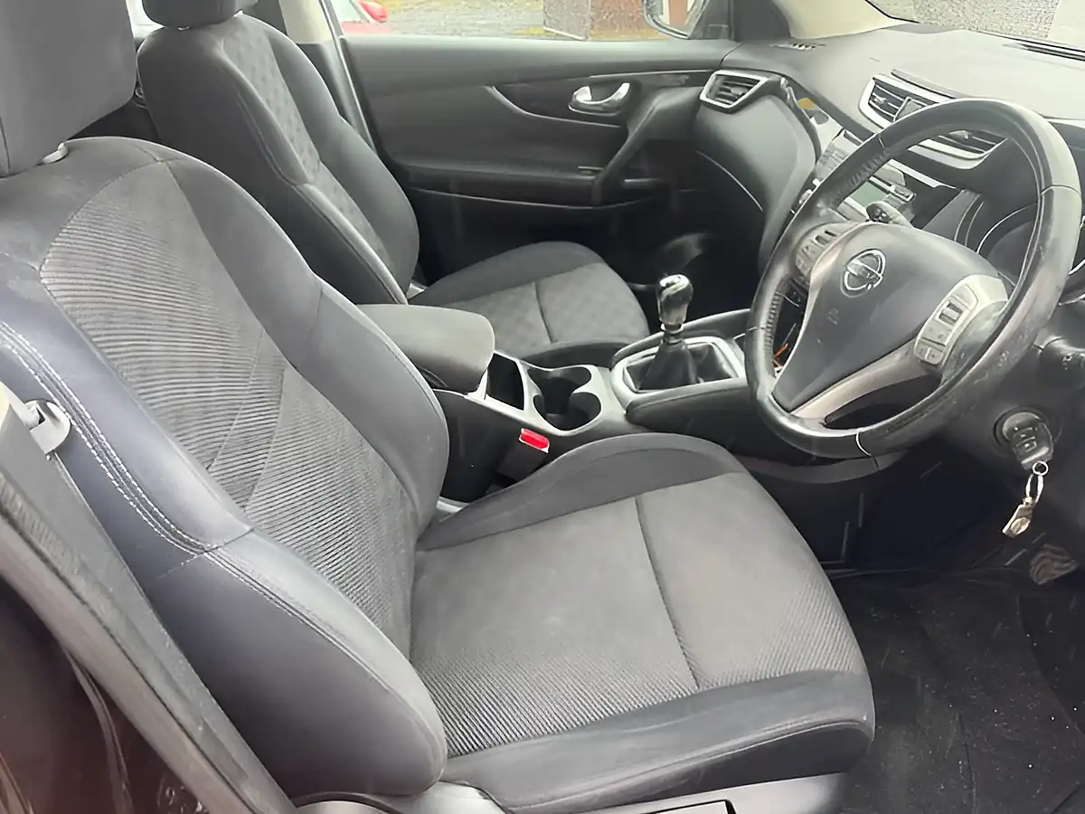 Used 2016 Nissan Qashqai Acenta Black - Interior and Exterior details 17