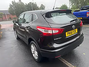 Used 2016 Nissan Qashqai Acenta Black - Interior and Exterior details 3