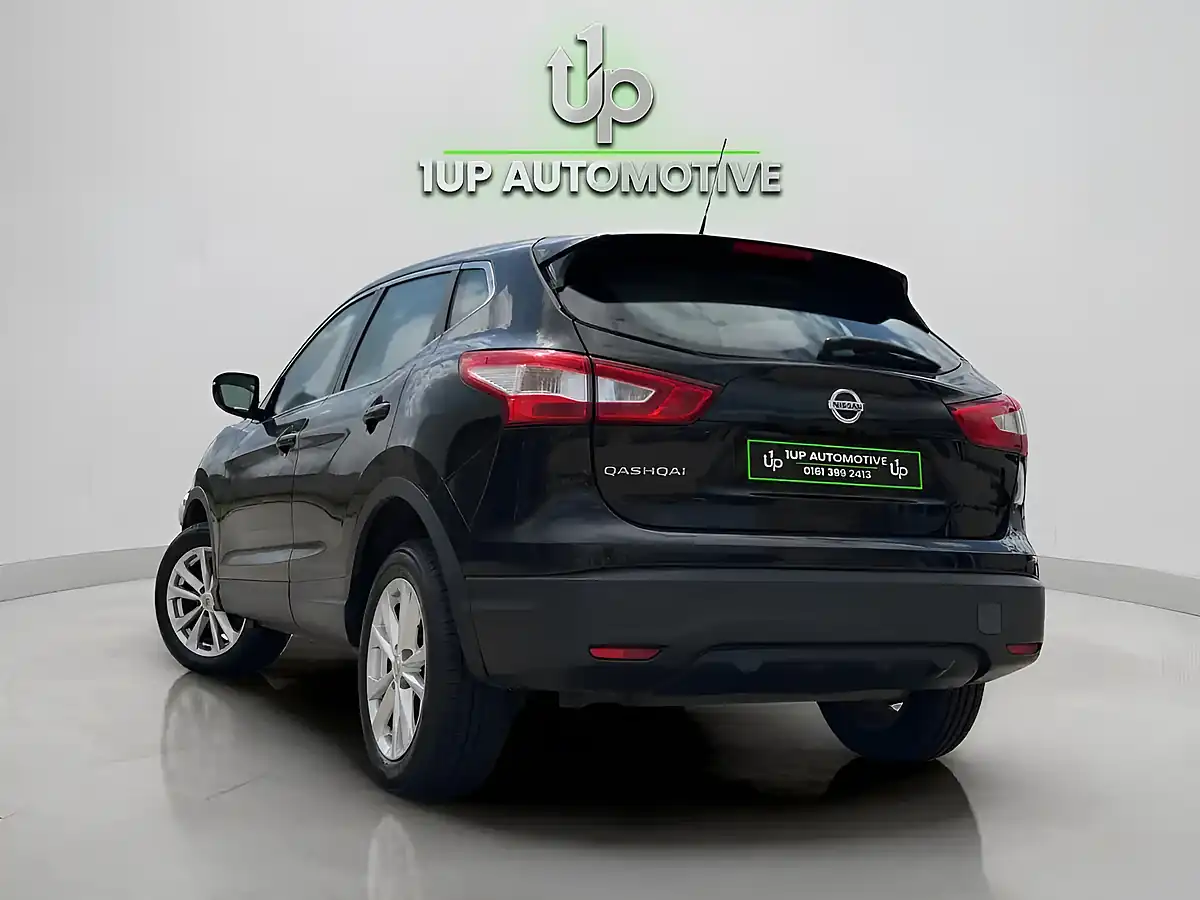 Used 2016 Nissan Qashqai Acenta Black - Interior and Exterior details 8