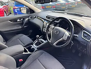 Used 2016 Nissan Qashqai Acenta Black - Interior and Exterior details 7