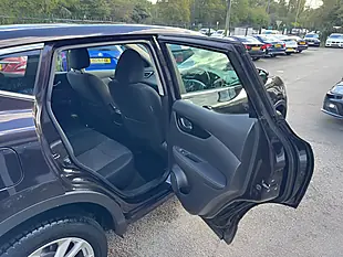 Used 2016 Nissan Qashqai Acenta Black - Interior and Exterior details 8