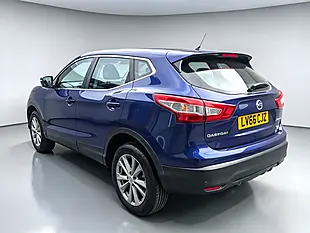 Used 2016 Nissan Qashqai Acenta Blue - Interior and Exterior details 2