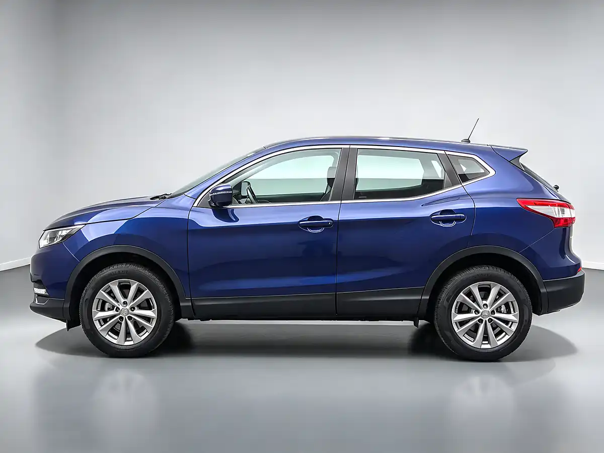 Used 2016 Nissan Qashqai Acenta Blue - Interior and Exterior details 3