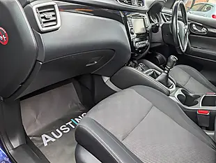 Used 2016 Nissan Qashqai Acenta Blue - Interior and Exterior details 6
