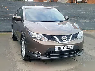 Used 2016 Nissan Qashqai Acenta Bronze - Interior and Exterior details 3