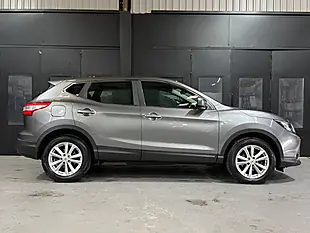 Used 2016 Nissan Qashqai Acenta Grey - Interior and Exterior details 4