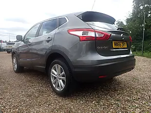 Used 2016 Nissan Qashqai Acenta Grey - Interior and Exterior details 18