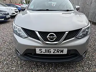 Used 2016 Nissan Qashqai Acenta Silver - Interior and Exterior details 2