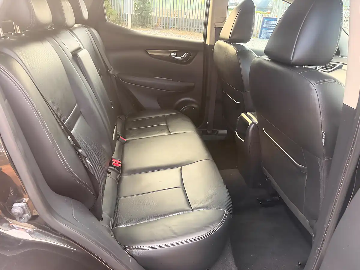 Used 2016 Nissan Qashqai Black Edition Black - Interior and Exterior details 13