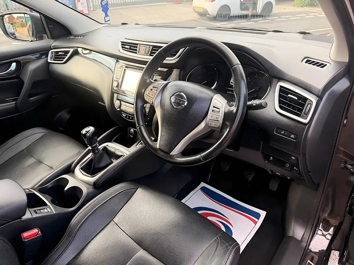 Used 2016 Nissan Qashqai Black Edition Black - Interior and Exterior details 15