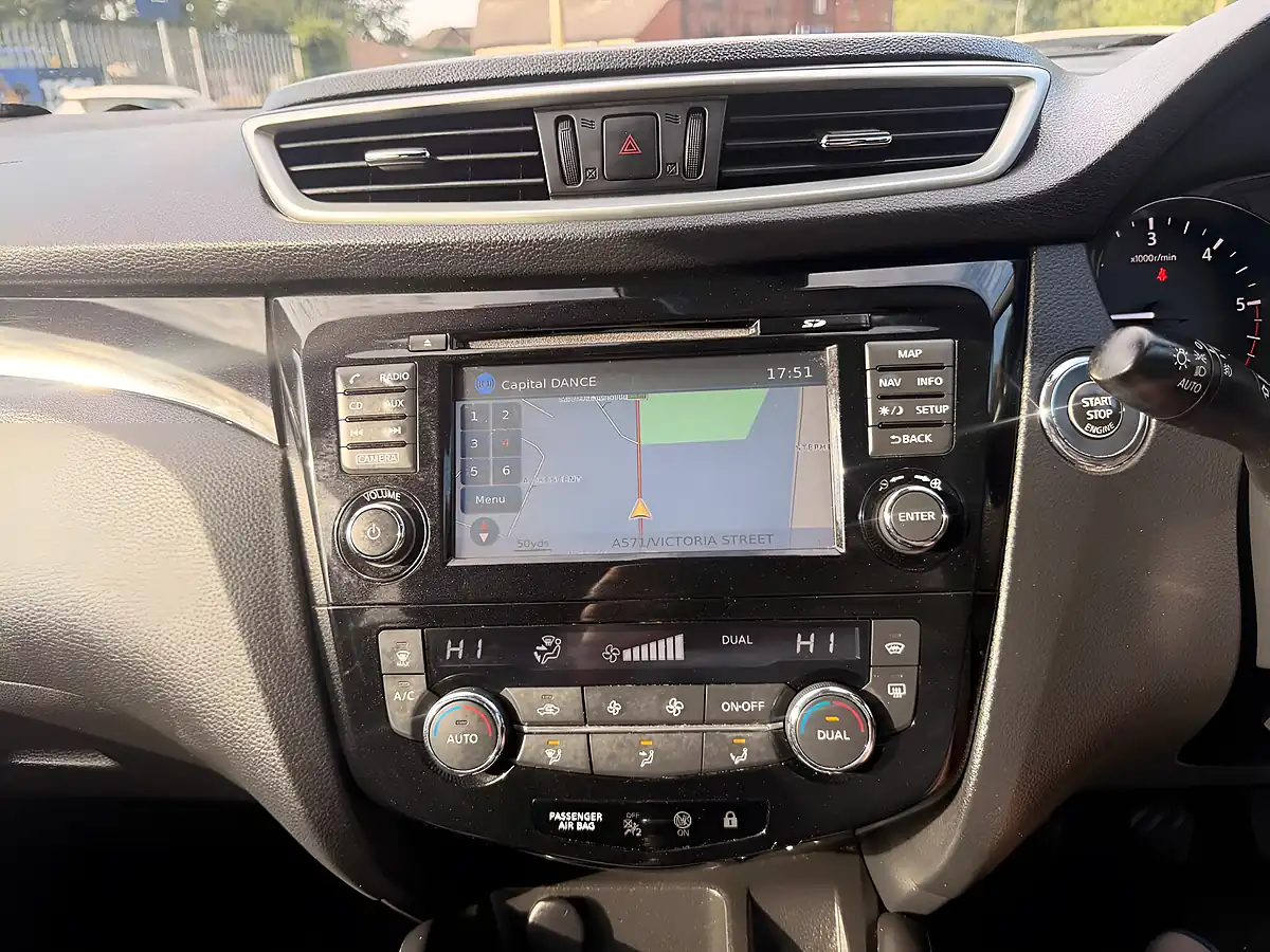 Used 2016 Nissan Qashqai Black Edition Black - Interior and Exterior details 18
