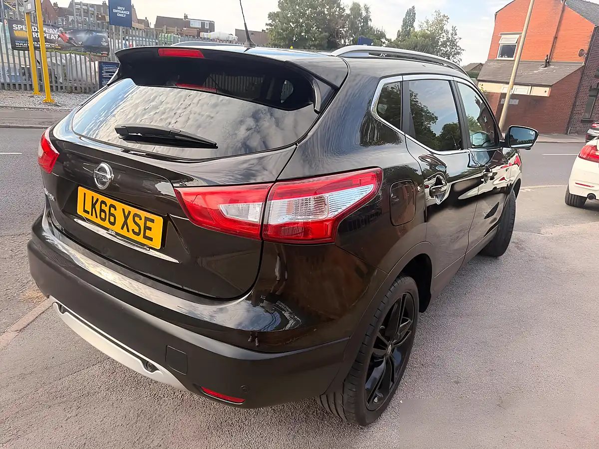 Used 2016 Nissan Qashqai Black Edition Black - Interior and Exterior details 3
