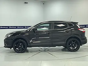 Used 2016 Nissan Qashqai Black Edition Black - Interior and Exterior details 12
