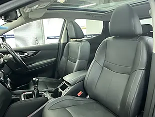 Used 2016 Nissan Qashqai Black Edition Black - Interior and Exterior details 15