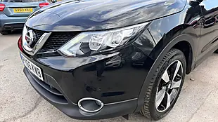 Used 2016 Nissan Qashqai N-Connecta Black - Interior and Exterior details 18