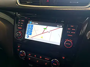 Used 2016 Nissan Qashqai N-Connecta Black - Interior and Exterior details 16