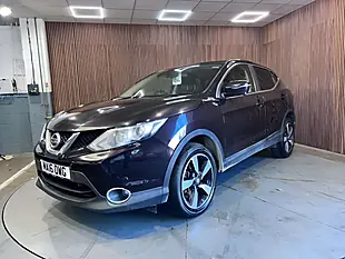 Used 2016 Nissan Qashqai N-Connecta Black - Interior and Exterior details 3
