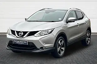 Used 2016 Nissan Qashqai N-Connecta Blade Silver - Interior and Exterior details 7