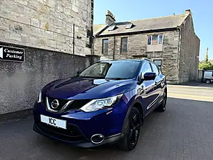Used 2016 Nissan Qashqai N-Connecta Blue - Interior and Exterior details 10