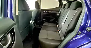 Used 2016 Nissan Qashqai N-Connecta Blue - Interior and Exterior details 19