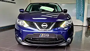Used 2016 Nissan Qashqai N-Connecta Blue - Interior and Exterior details 8
