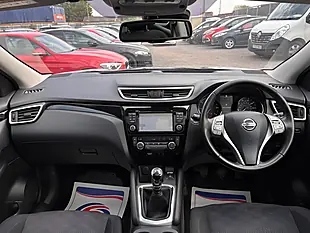 Used 2016 Nissan Qashqai N-Connecta Blue - Interior and Exterior details 13