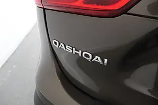 Used 2016 Nissan Qashqai N-Connecta Bronze - Interior and Exterior details 10