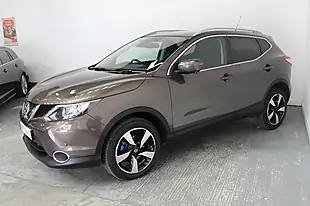 Used 2016 Nissan Qashqai N-Connecta Bronze - Interior and Exterior details 4