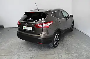 Used 2016 Nissan Qashqai N-Connecta Bronze - Interior and Exterior details 6