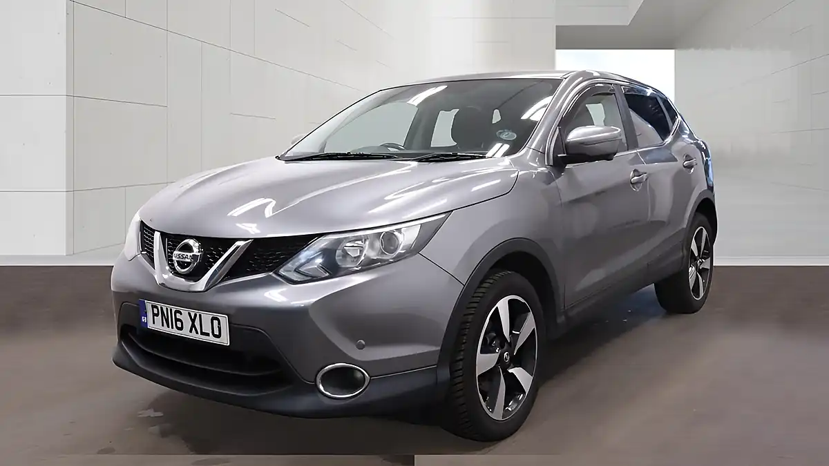 Used 2016 Nissan Qashqai N-Connecta Grey - Interior and Exterior details 2