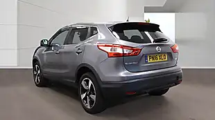 Used 2016 Nissan Qashqai N-Connecta Grey - Interior and Exterior details 3