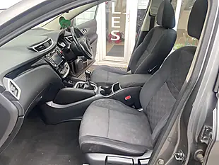 Used 2016 Nissan Qashqai N-Connecta Grey - Interior and Exterior details 10