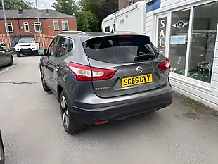 Used 2016 Nissan Qashqai N-Connecta Grey - Interior and Exterior details 4