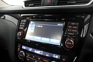 Used 2016 Nissan Qashqai N-Connecta Grey - Interior and Exterior details 15