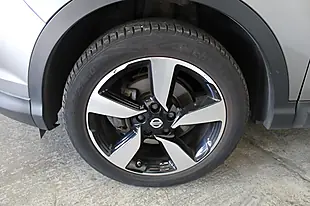 Used 2016 Nissan Qashqai N-Connecta Grey - Interior and Exterior details 19