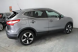 Used 2016 Nissan Qashqai N-Connecta Grey - Interior and Exterior details 8