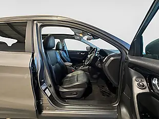 Used 2016 Nissan Qashqai N-Connecta Grey - Interior and Exterior details 11